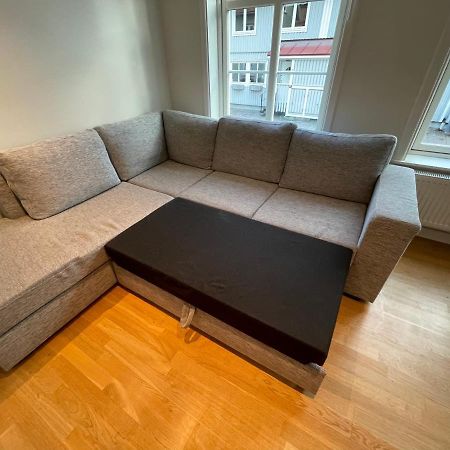 Fint, Gratis Parkering, Med 20 Min Till Goeteborg C Kungälv Exterior foto
